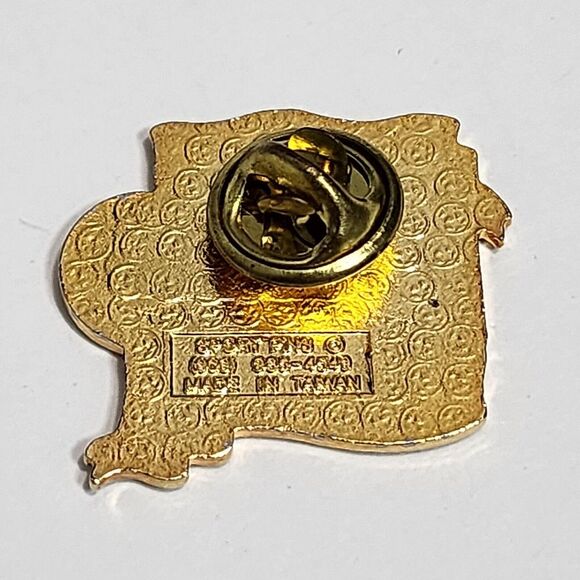 1993‎ Massapequa Soccer Club New York Memorial Day Tournament Enamel Pin Rare! - Picture 5 of 8